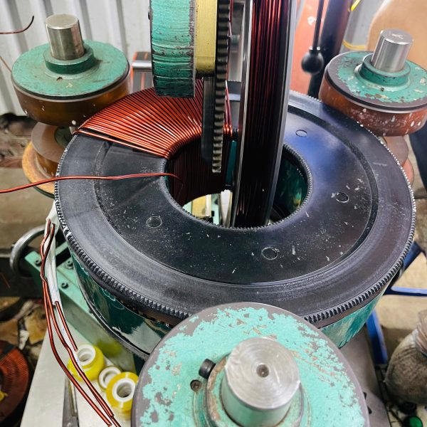 quan-bien-ap-xuyen-3-pha-1